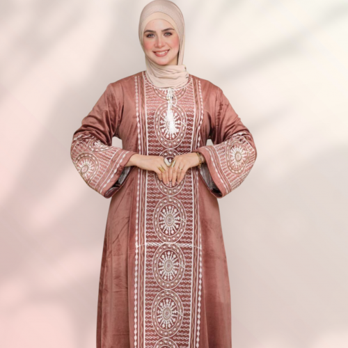 عبايه قطيفه مطرزه