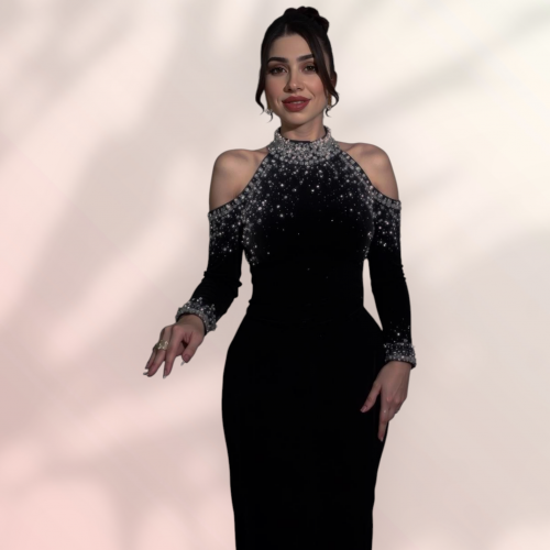 فستان قطيفه برقبه 