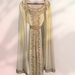 قفطان مغربي بحزام 