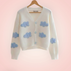 جاكيت صوف ابيض  رسمت سحابه 