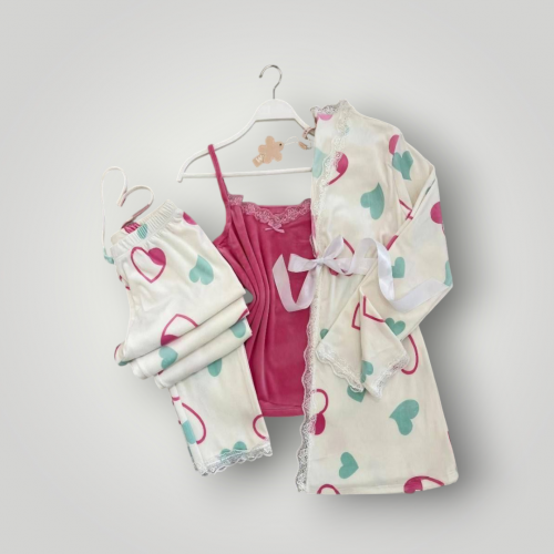 بجامه ٣ قطع قطيفه  بنقسة قلوب 