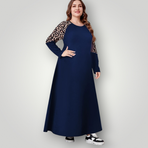 عبايه بيتى  بيج سايز اكمام تايجر 