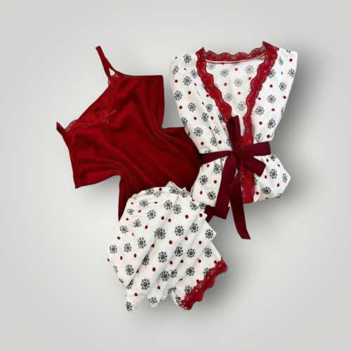 بجامه ٣ قطع روب  لون احمر في ابيض 