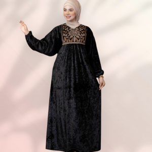عبايه قطيفه مترزه على الصدر تطريز تركى 