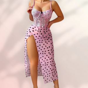 لانجرى وردى طويل بطابع قلوب 