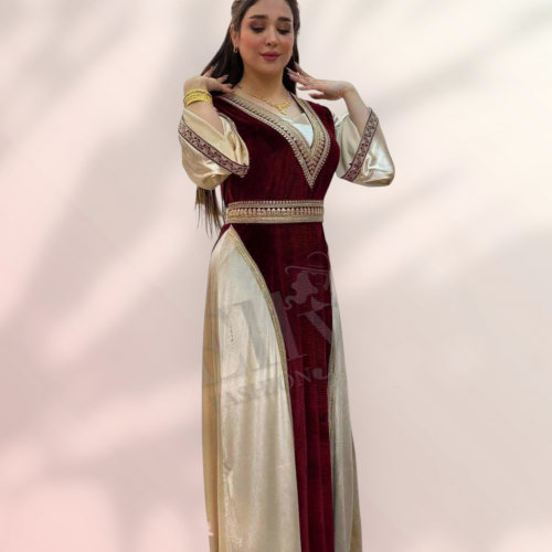 عبايه استقبال ٣ قطع خليجى 